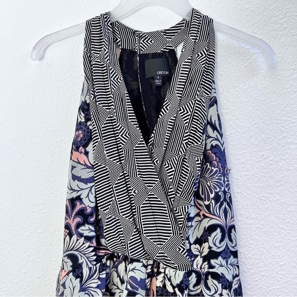 - Greylin Morris silk crepe romper blue and pink - Picture 6 of 12